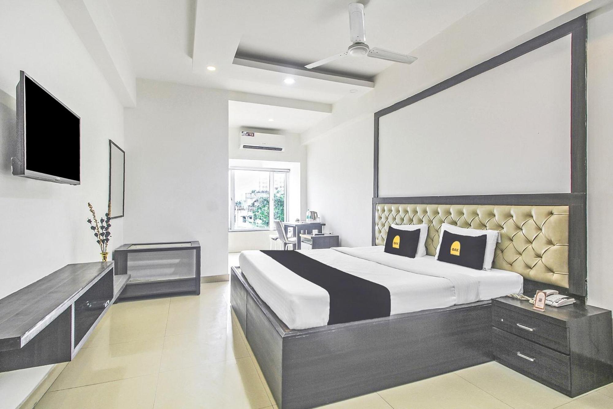 Super Townhouse Oak The Platinum Studio New Town Екстериор снимка