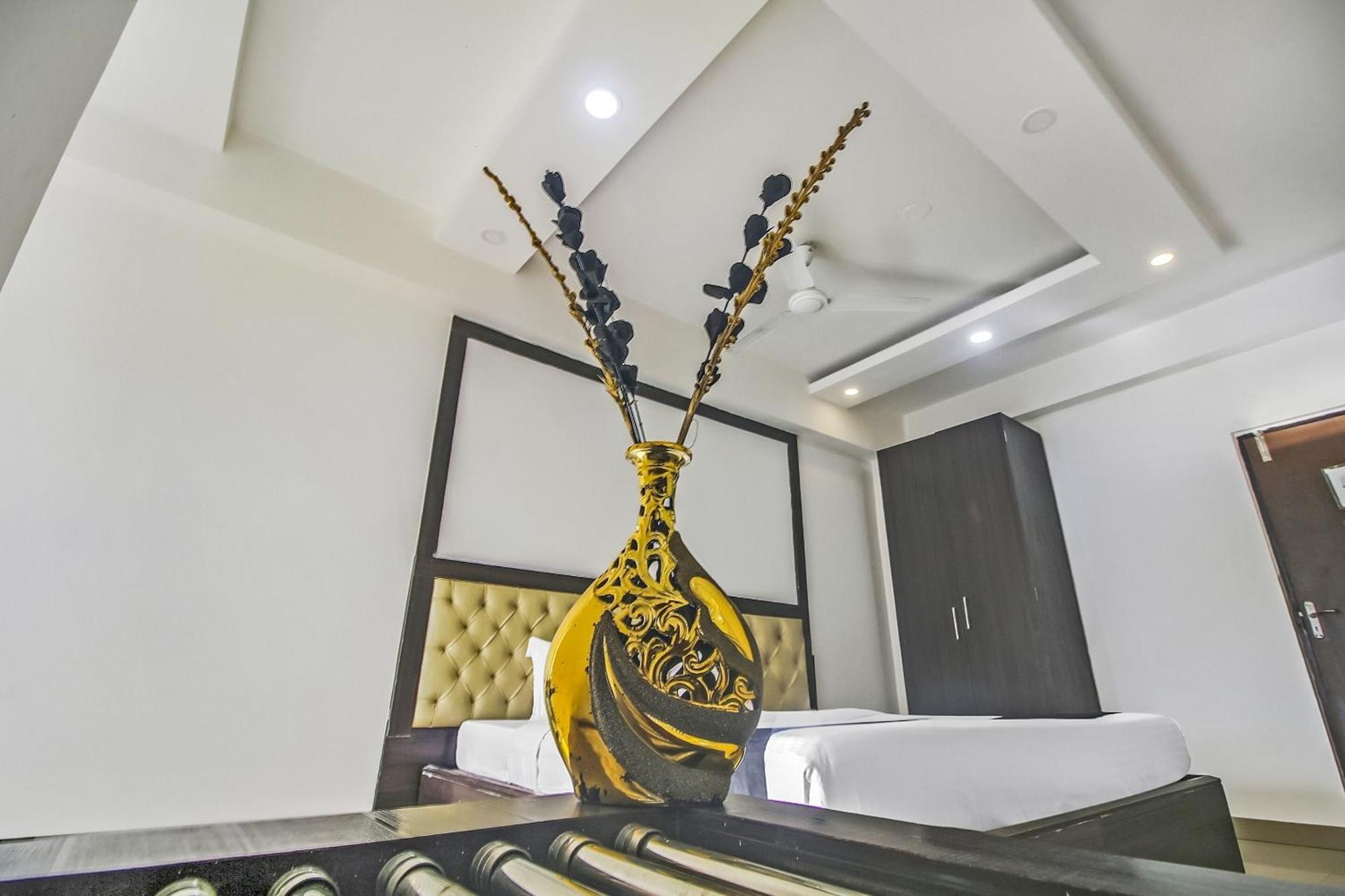 Super Townhouse Oak The Platinum Studio New Town Екстериор снимка