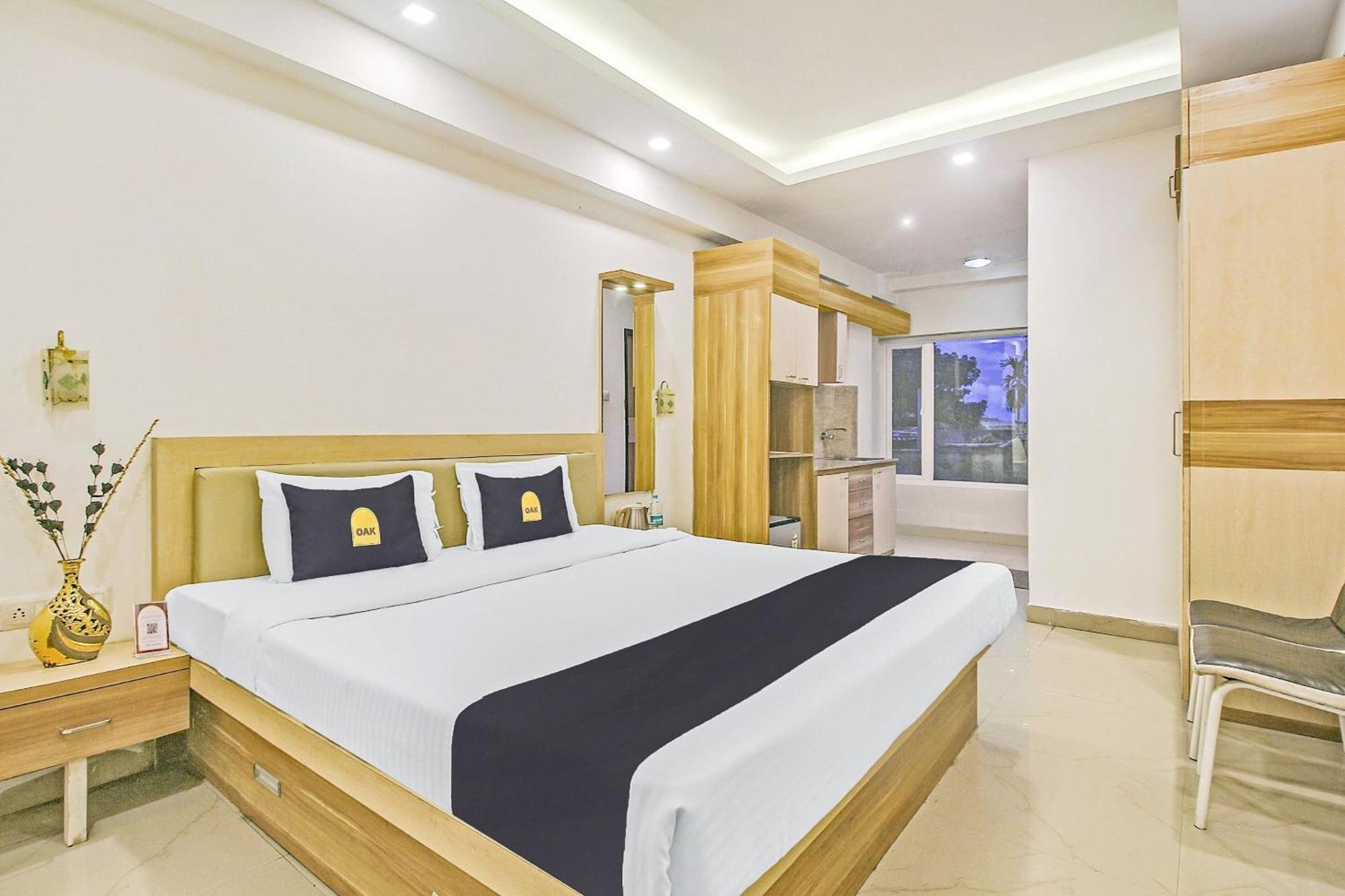 Super Townhouse Oak The Platinum Studio New Town Екстериор снимка