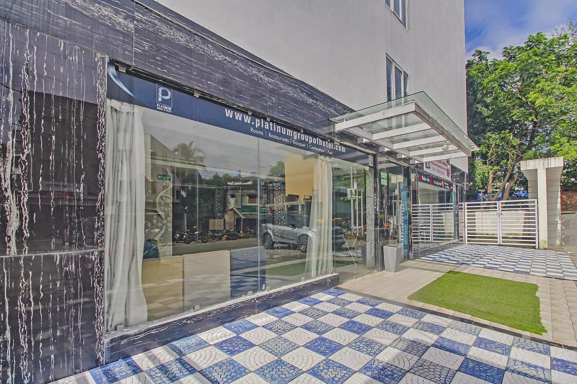 Super Townhouse Oak The Platinum Studio New Town Екстериор снимка